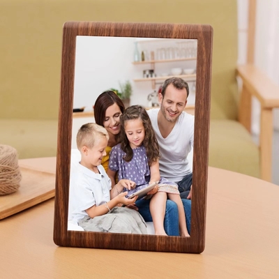 10.1 inçlik WiFi dijital fotoğraf çerçevesi 1280x800 IPS ekranı, otomatik olarak resim ve video döndürme