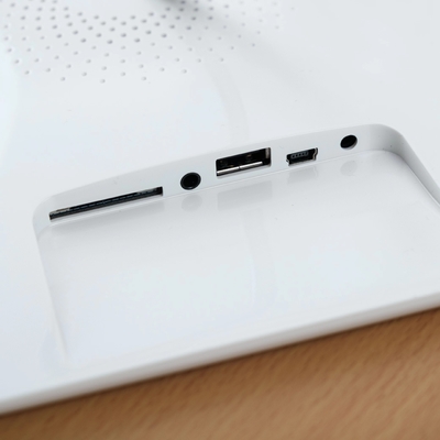10.1 inçlik WiFi dijital fotoğraf çerçevesi 1280x800 IPS ekranı, otomatik olarak resim ve video döndürme