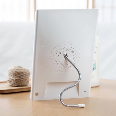 10.1 inçlik WiFi dijital fotoğraf çerçevesi 1280x800 IPS ekranı, otomatik olarak resim ve video döndürme