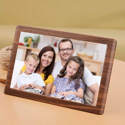 10.1 Inç Akıllı WiFi Dijital Fotoğraf Çerçevesi HD IPS LCD 1280x800 Çözünürlük 16GB Depolama Müzik Plastik Bulut Frameo Uygulaması üzerinden Paylaş